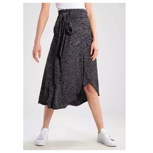 GAP Dresses & Skirts - GAP • NWT Softspun stripey wrap midi skirt